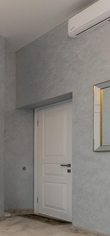 Golden Violin ! Apartments Lviv S Exterior photo